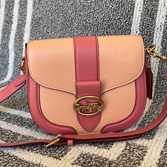 Coach Georgie Saddle Bag In Colorblock
Gold/Faded Blush/Taffy - Picture 12 of 16